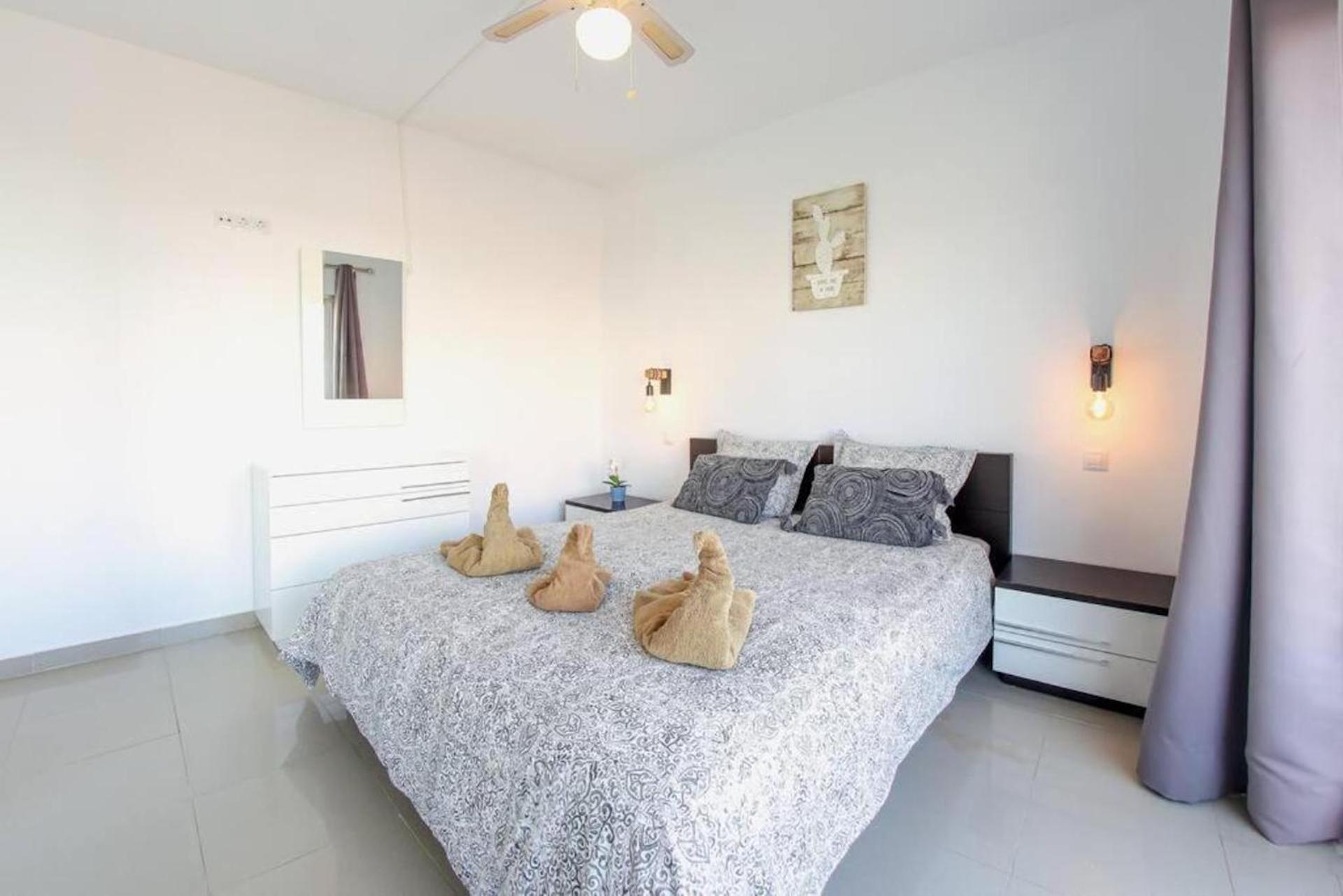 Amazing 2 Bedroom Flat With Beachfront And Pool, Paraiso Del Sur A306 プラヤ・パライソ エクステリア 写真