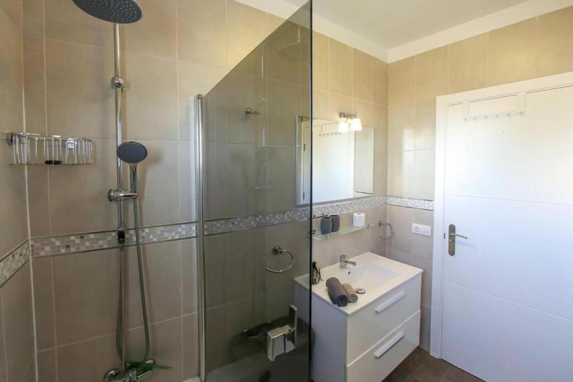 Amazing 2 Bedroom Flat With Beachfront And Pool, Paraiso Del Sur A306 プラヤ・パライソ エクステリア 写真