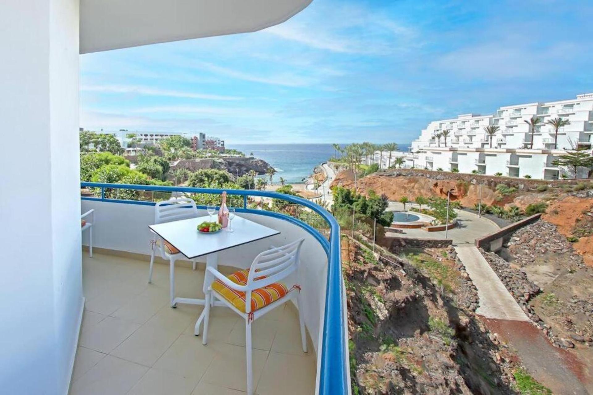 Amazing 2 Bedroom Flat With Beachfront And Pool, Paraiso Del Sur A306 プラヤ・パライソ エクステリア 写真