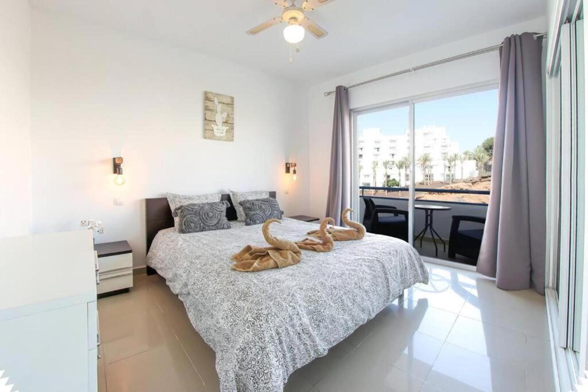 Amazing 2 Bedroom Flat With Beachfront And Pool, Paraiso Del Sur A306 プラヤ・パライソ エクステリア 写真