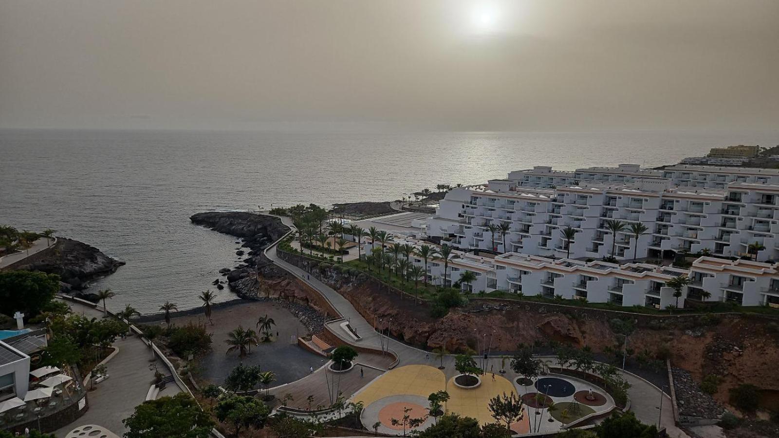 Amazing 2 Bedroom Flat With Beachfront And Pool, Paraiso Del Sur A306 プラヤ・パライソ エクステリア 写真