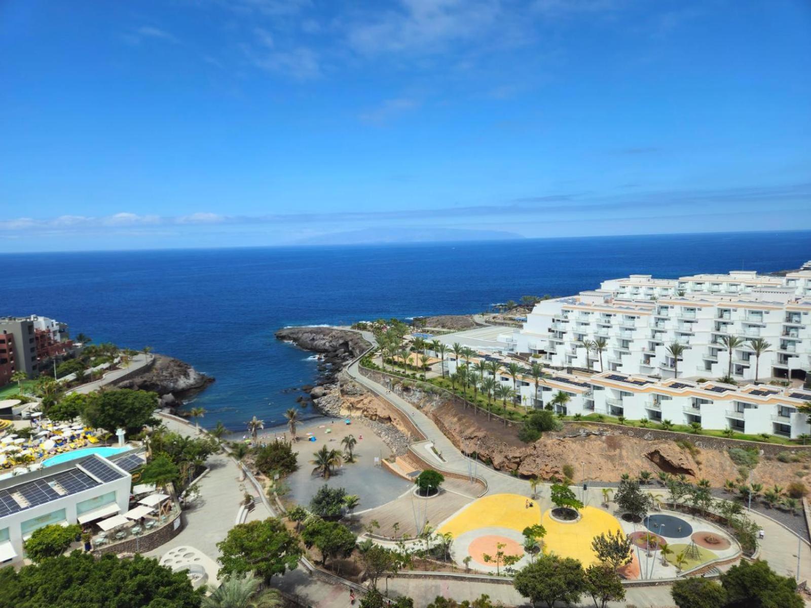 Amazing 2 Bedroom Flat With Beachfront And Pool, Paraiso Del Sur A306 プラヤ・パライソ エクステリア 写真